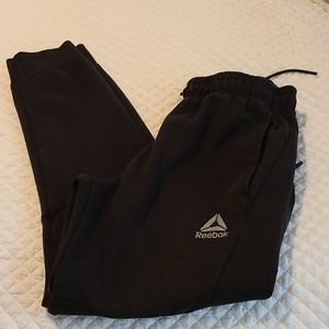 Reebok men's size small jog pant good condition